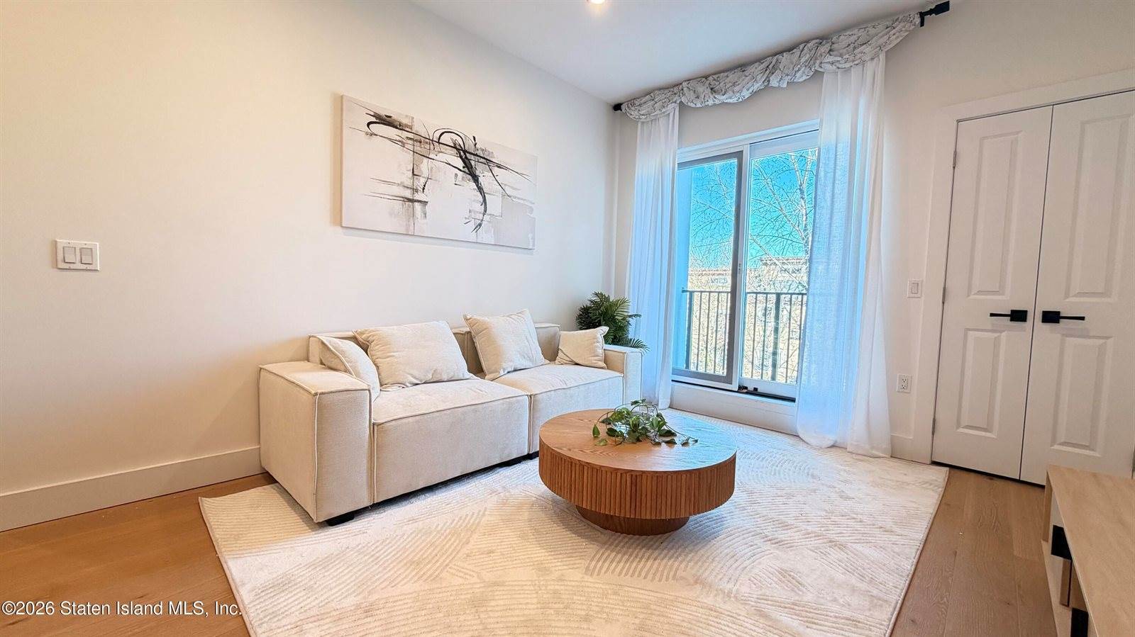 3865 Amboy Road, #3e, Staten Island, NY 10308