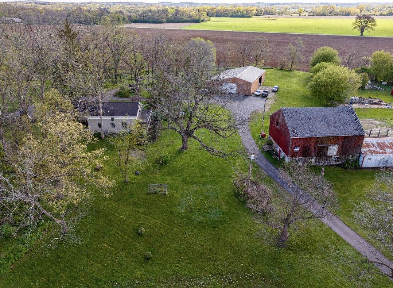 N2312 County Road J, Fort Atkinson, WI 53538