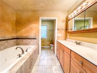 321 Willow St, Viroqua, WI 54665