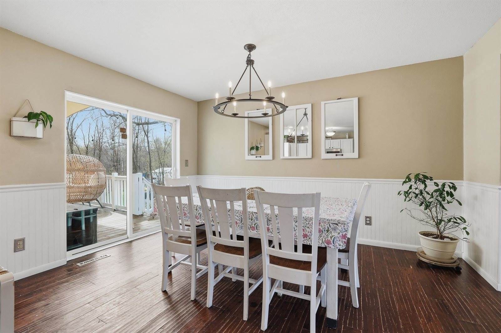 943 W River Road, Mosinee, WI 54455