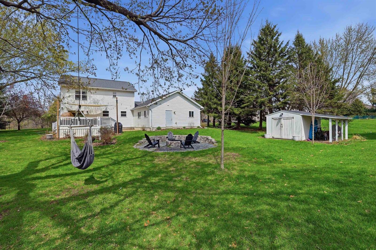 943 W River Road, Mosinee, WI 54455