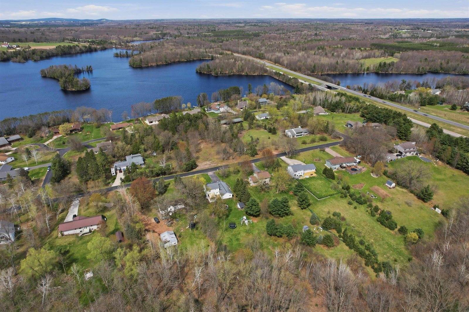 943 W River Road, Mosinee, WI 54455