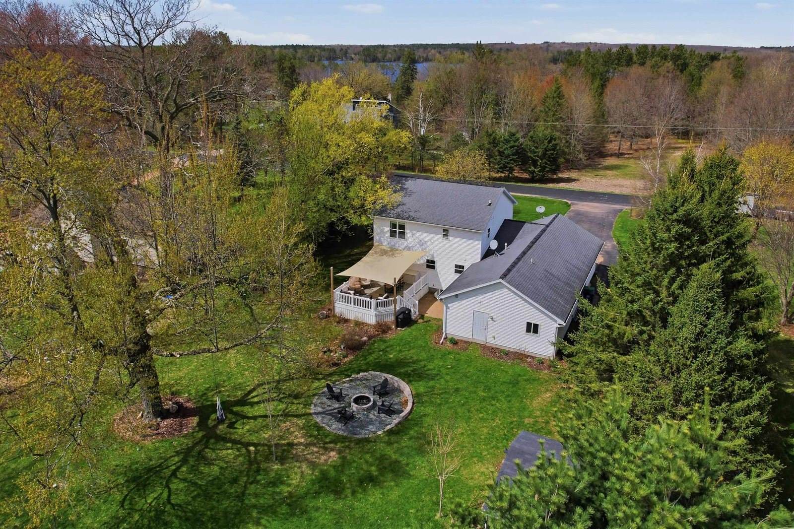 943 W River Road, Mosinee, WI 54455