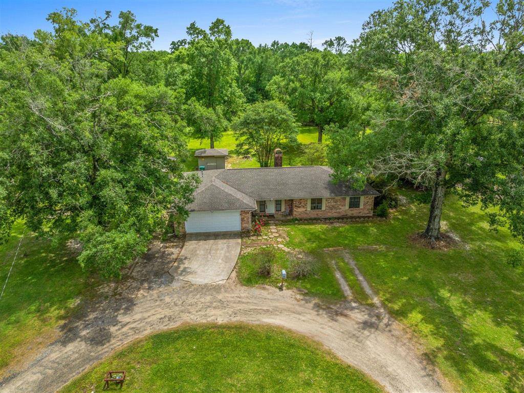 2861 Delta Downs Drive, Vinton, LA 70668
