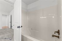 Listing Photo 20