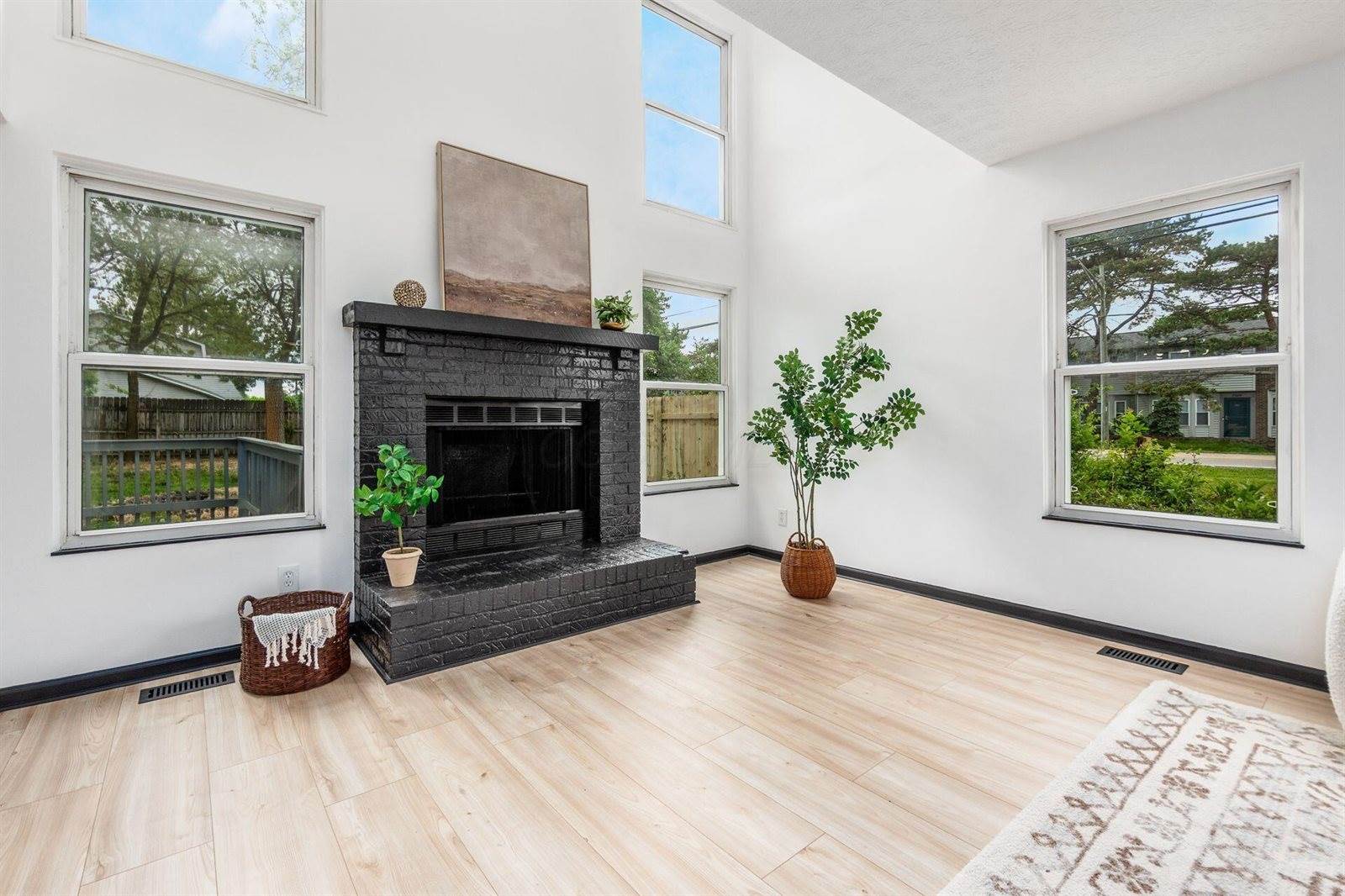 1137 Clement Drive, Columbus, OH 43085