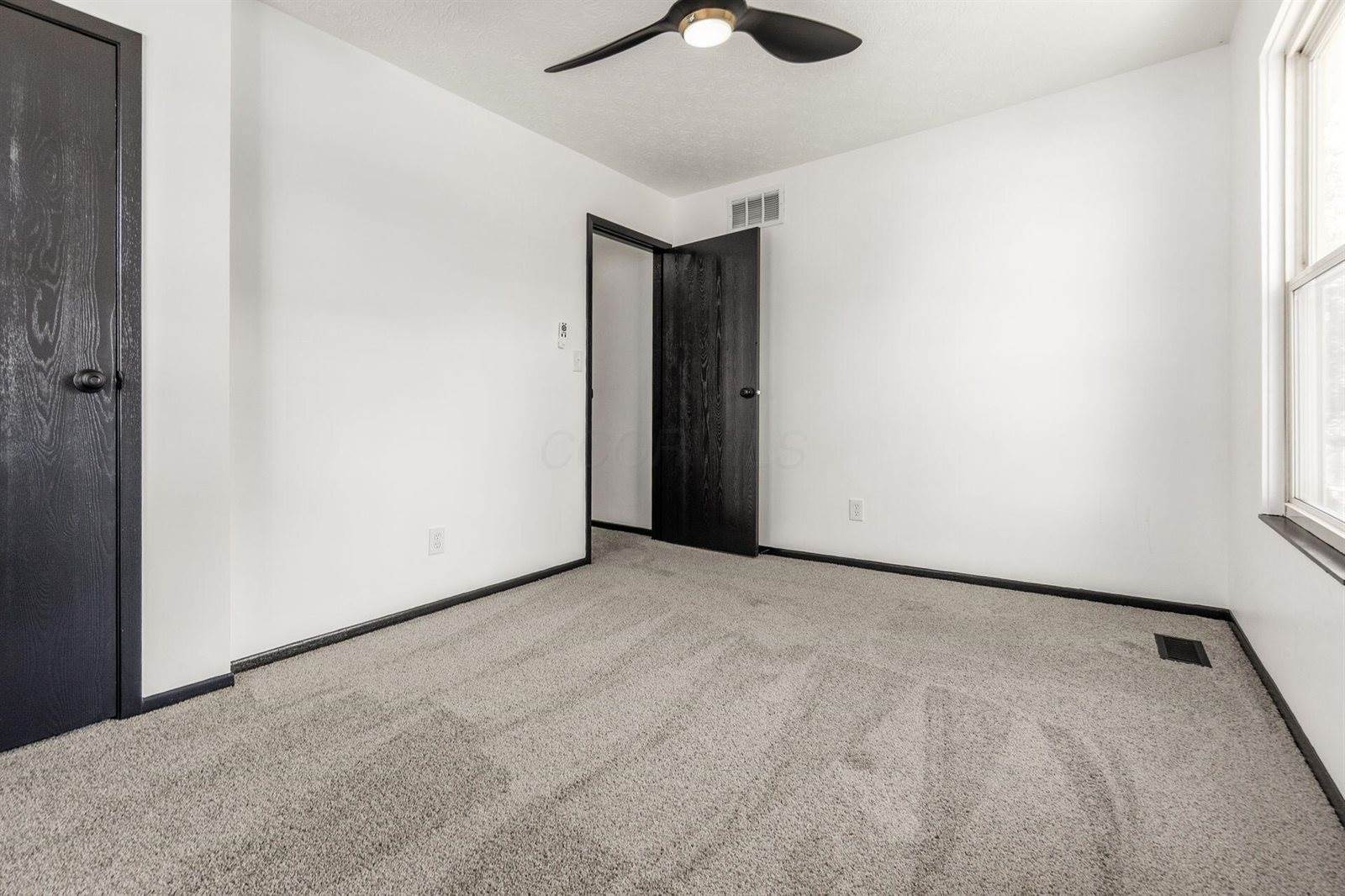 1137 Clement Drive, Columbus, OH 43085