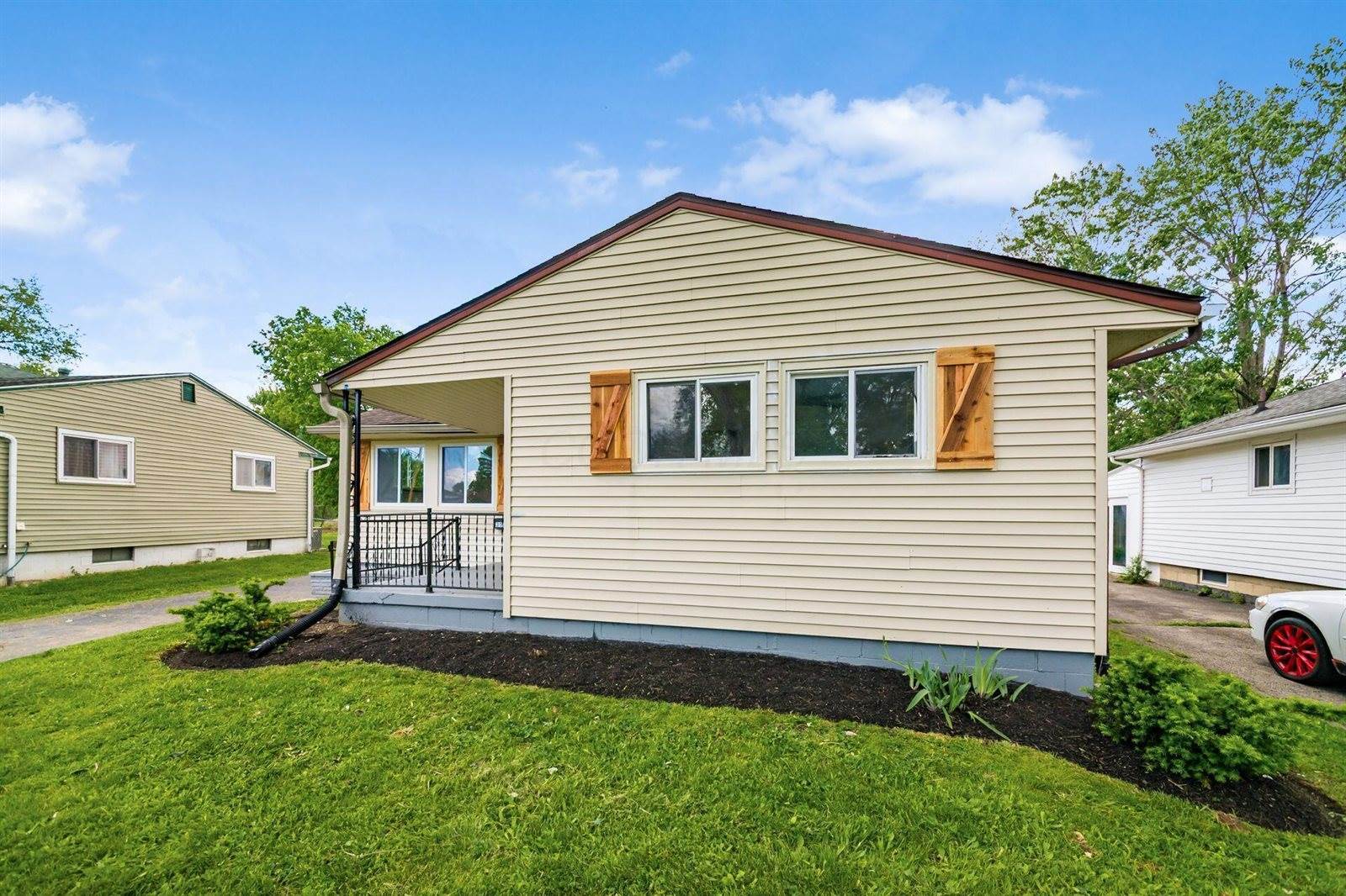 3573 Liv Moor Drive, Columbus, OH 43227