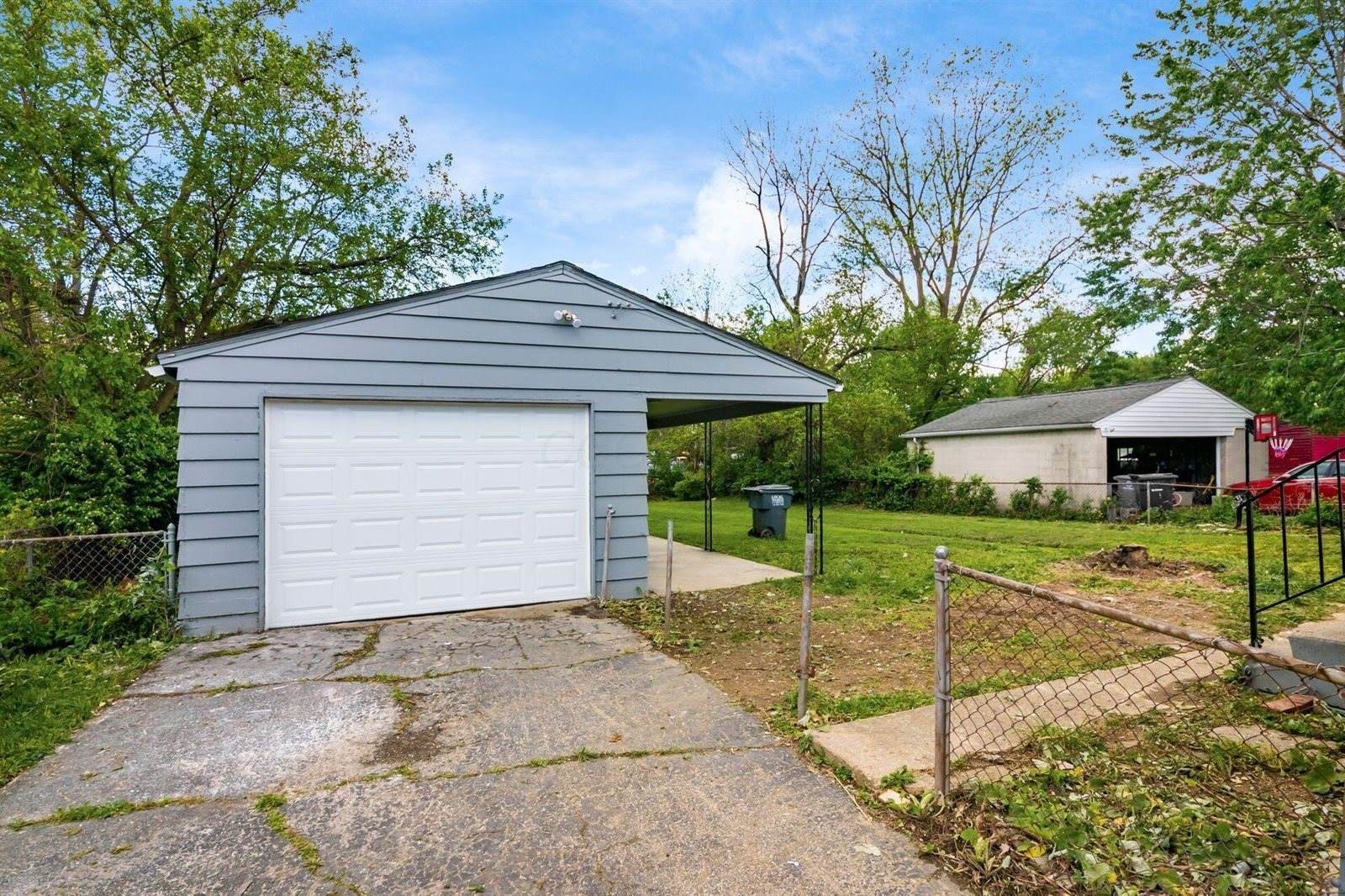 3573 Liv Moor Drive, Columbus, OH 43227