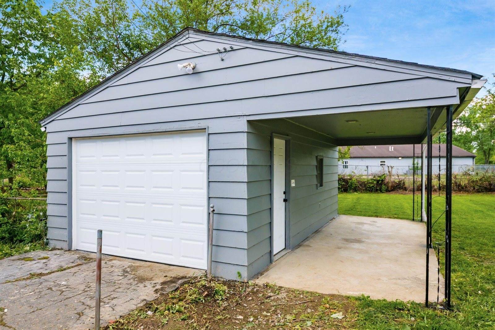 3573 Liv Moor Drive, Columbus, OH 43227