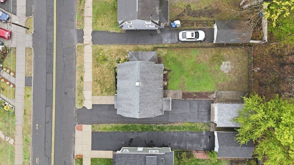 77 Dorset St, Springfield, MA 01108