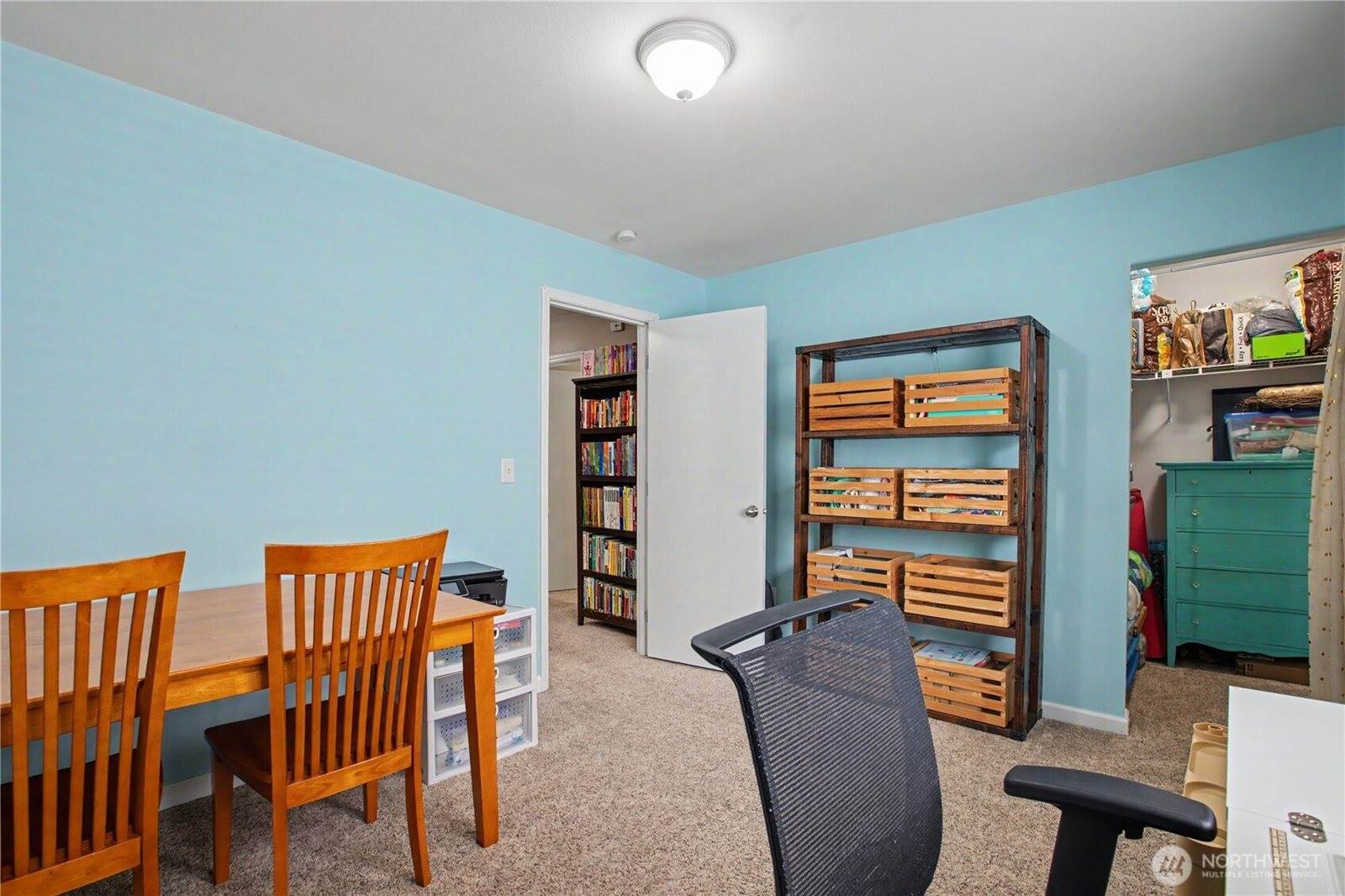 2219 Forrest St, Dupont, WA 98327