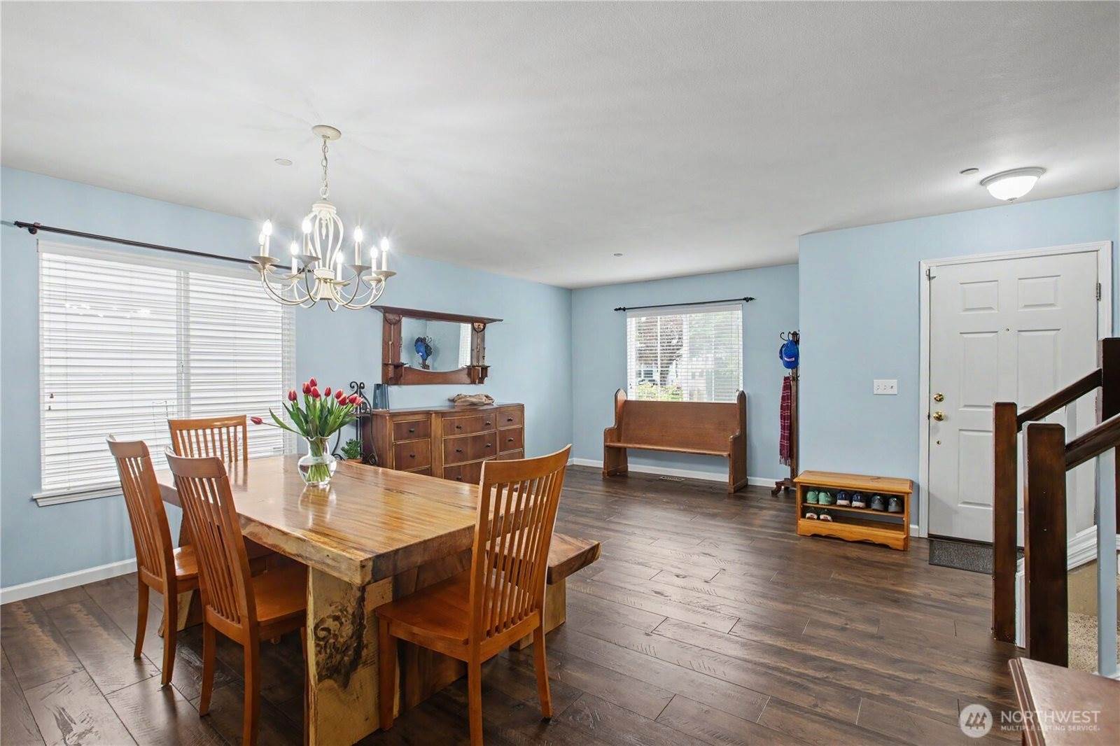 2219 Forrest St, Dupont, WA 98327