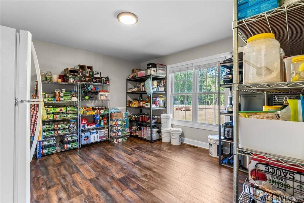 3985 Nellie Jones Rd, La Crosse, VA 23950