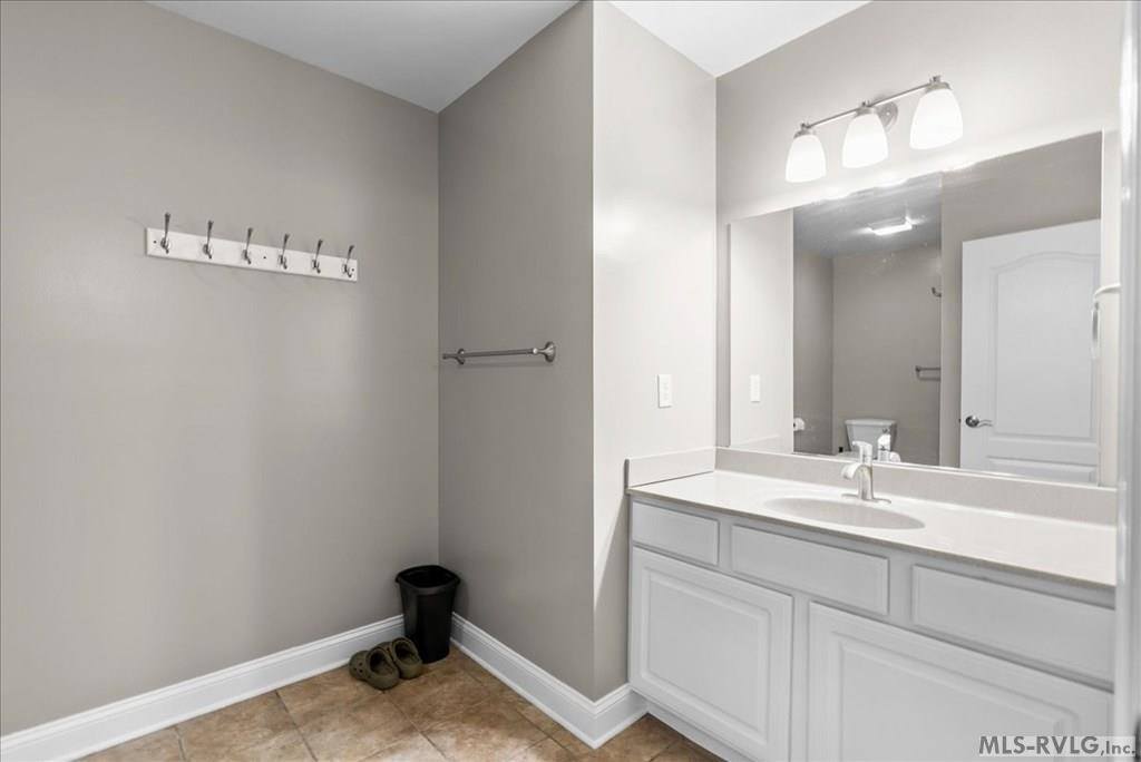 3985 Nellie Jones Rd, La Crosse, VA 23950