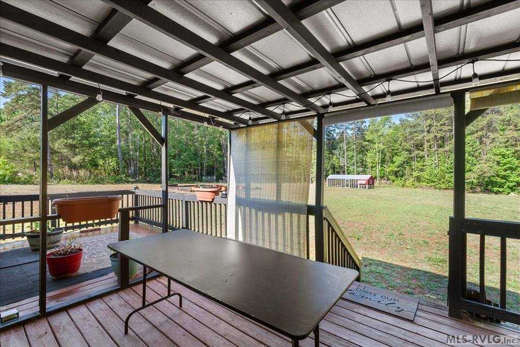 3985 Nellie Jones Rd, La Crosse, VA 23950
