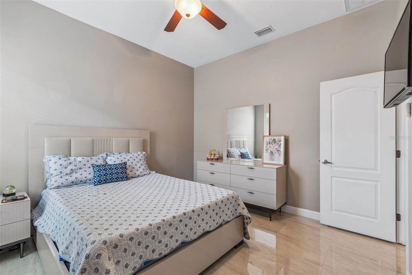 20133 Heron Crossing Drive, Tampa, FL 33647