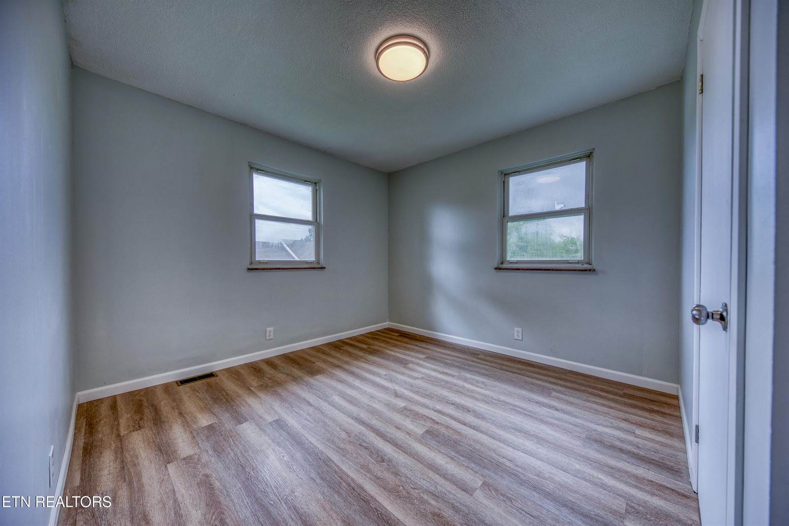 1010 West Morris St, Sweetwater, TN 37874