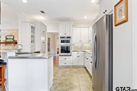 3502 Woods Blvd, Tyler, TX 75707