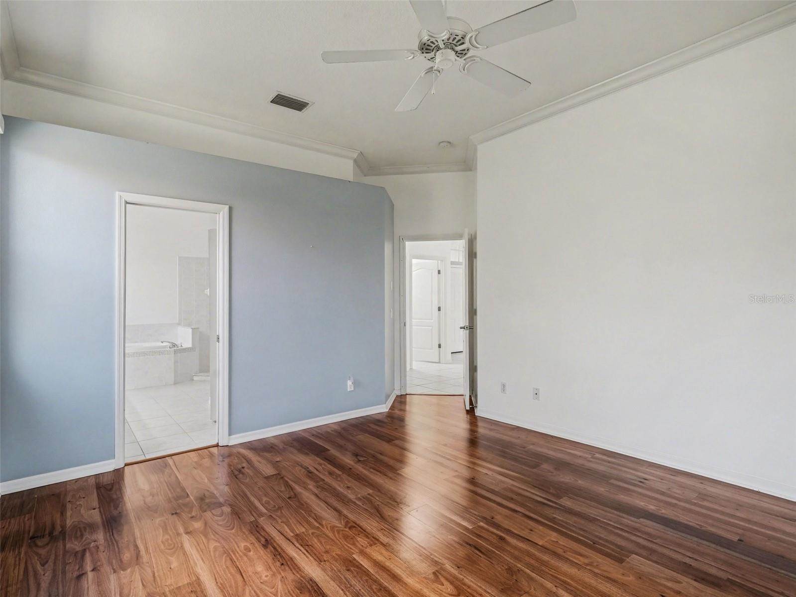 1361 New Forest Lane, Osprey, FL 34229