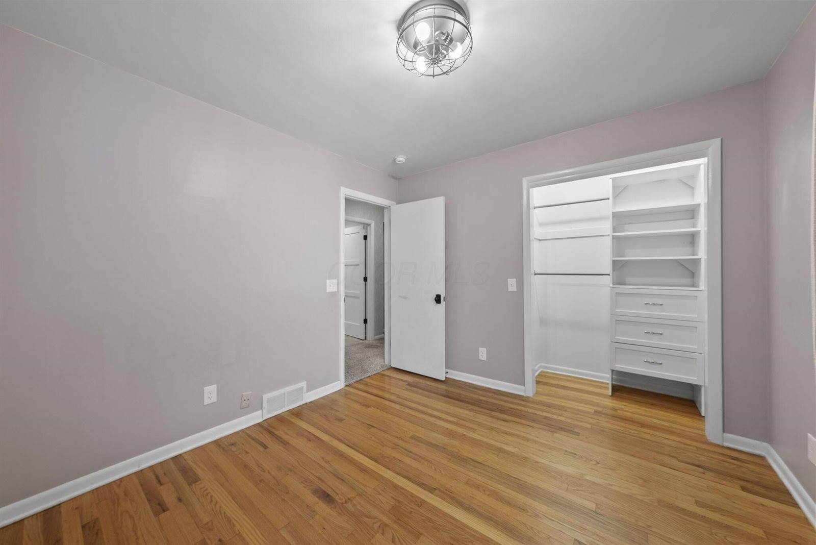 2391 Donna Drive, Columbus, OH 43220