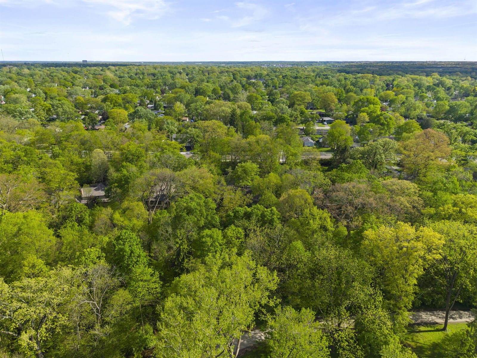 2391 Donna Drive, Columbus, OH 43220