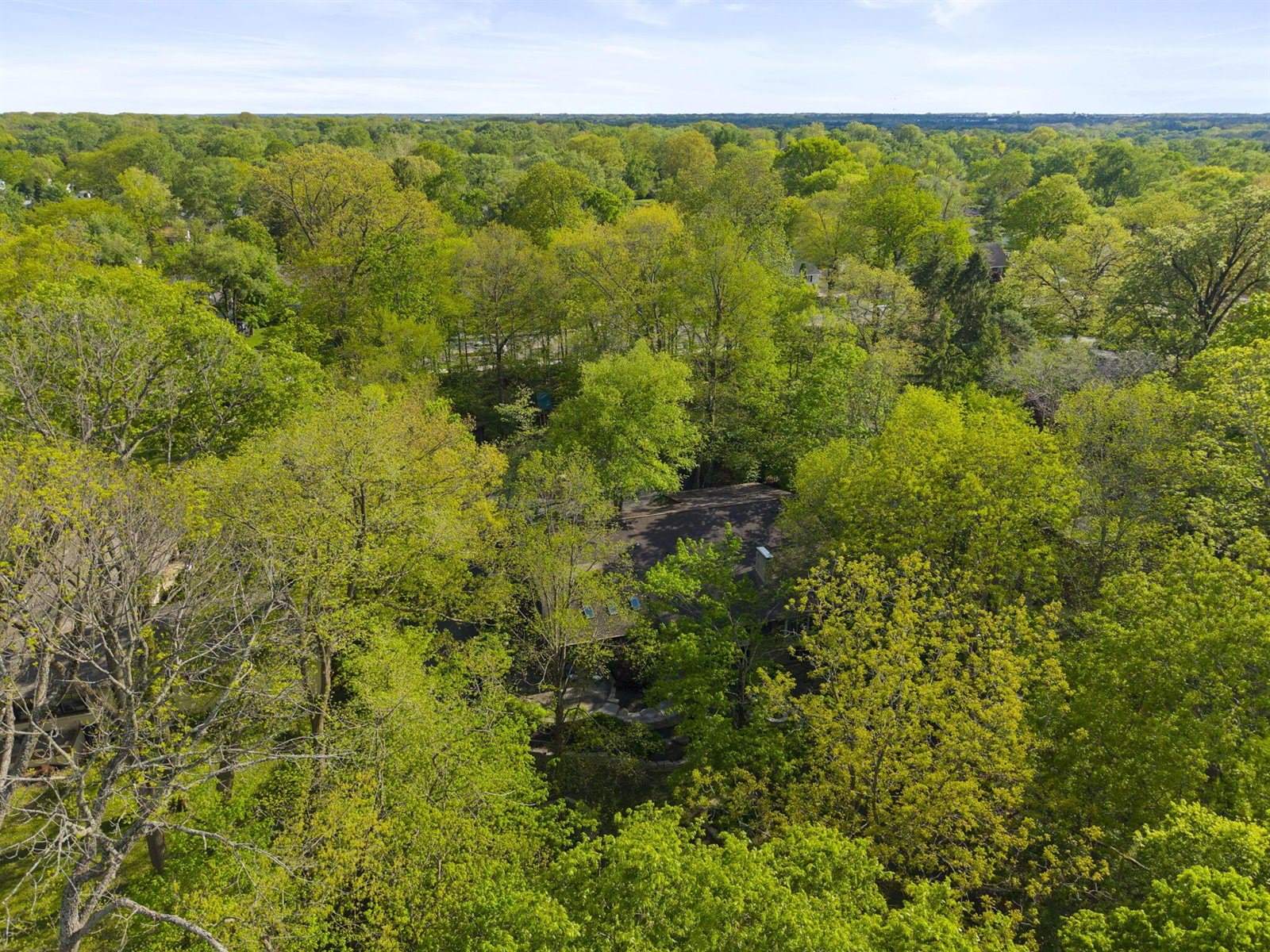 2391 Donna Drive, Columbus, OH 43220