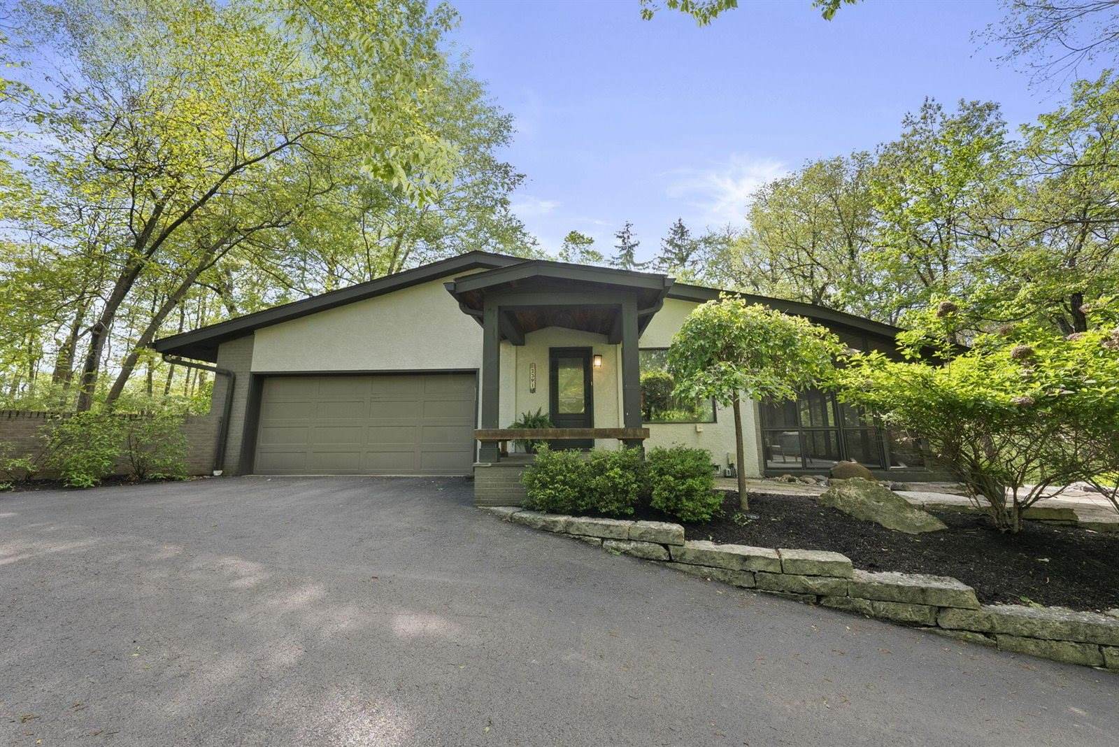 2391 Donna Drive, Columbus, OH 43220