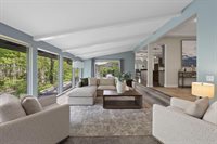 2391 Donna Drive, Columbus, OH 43220
