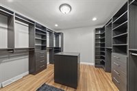2391 Donna Drive, Columbus, OH 43220