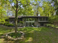 2391 Donna Drive, Columbus, OH 43220
