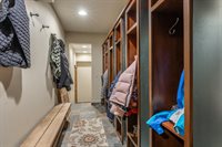 2124 Forest Trail, Mammoth Lakes, CA 93546