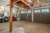 2124 Forest Trail, Mammoth Lakes, CA 93546