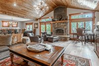 2124 Forest Trail, Mammoth Lakes, CA 93546