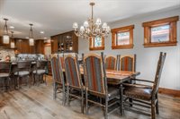 2124 Forest Trail, Mammoth Lakes, CA 93546