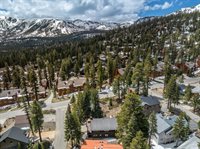 2124 Forest Trail, Mammoth Lakes, CA 93546