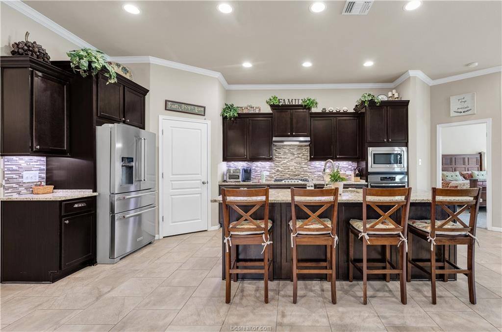 2604 Kinnersley Court, College Station, TX 77845