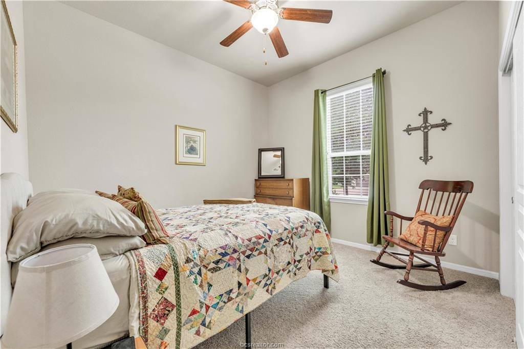 2604 Kinnersley Court, College Station, TX 77845