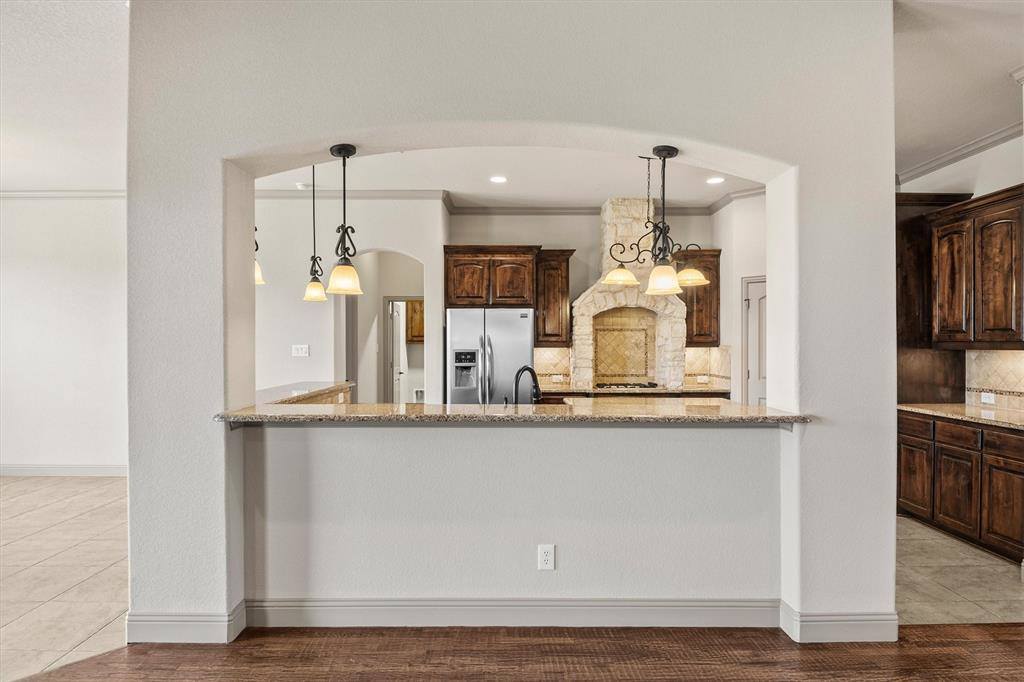 3231 Baylor Boulevard, Midlothian, TX 76065
