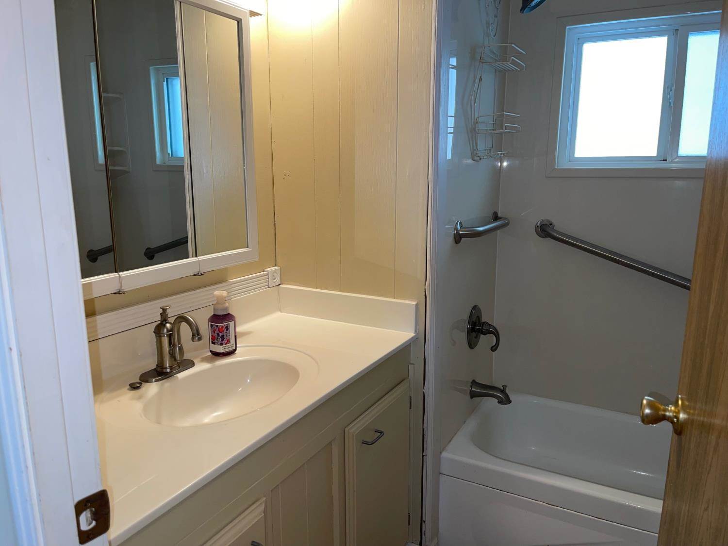 206 Whispering Pines Drive, Rancho Cordova, CA 95670