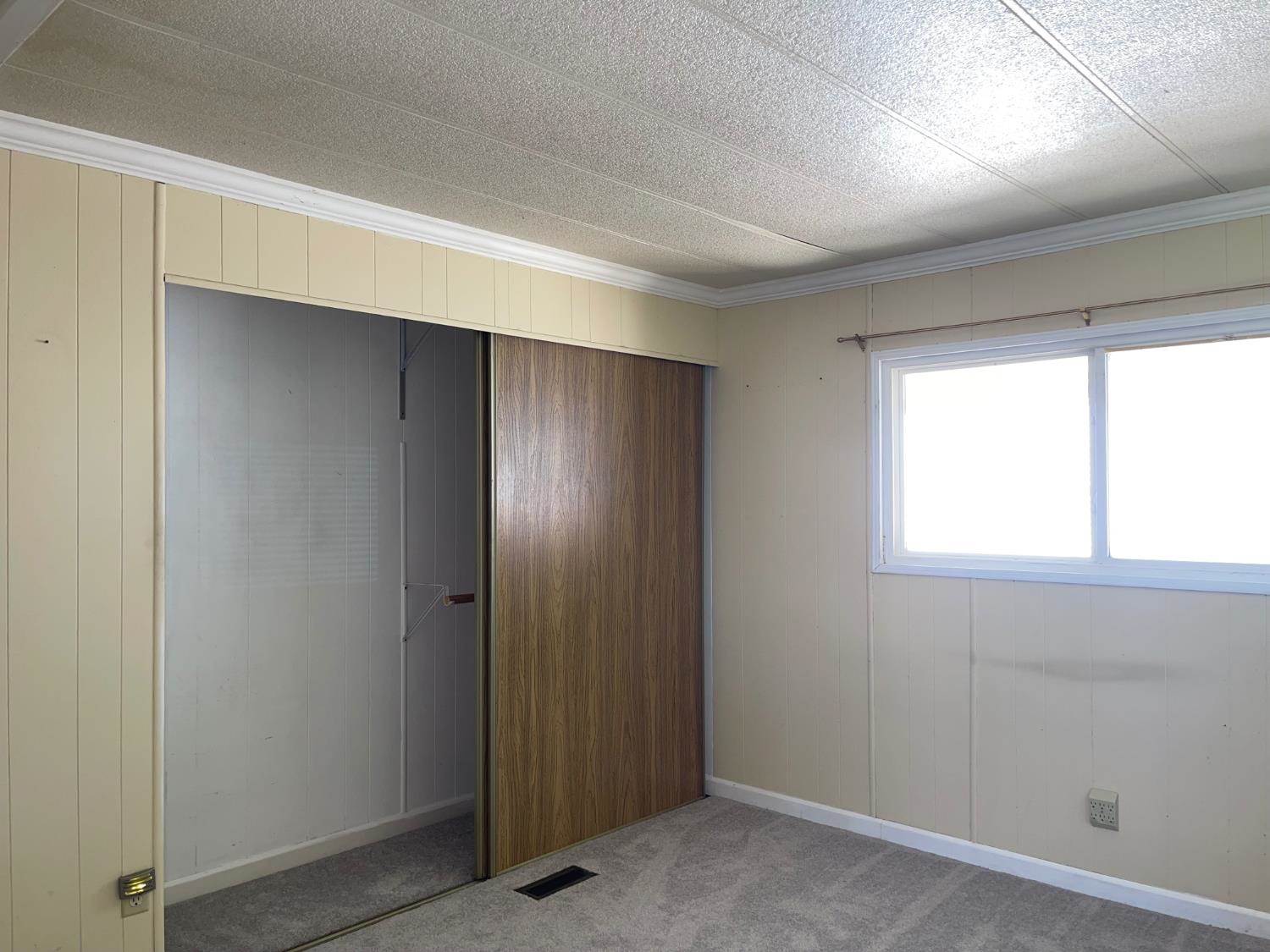 206 Whispering Pines Drive, Rancho Cordova, CA 95670