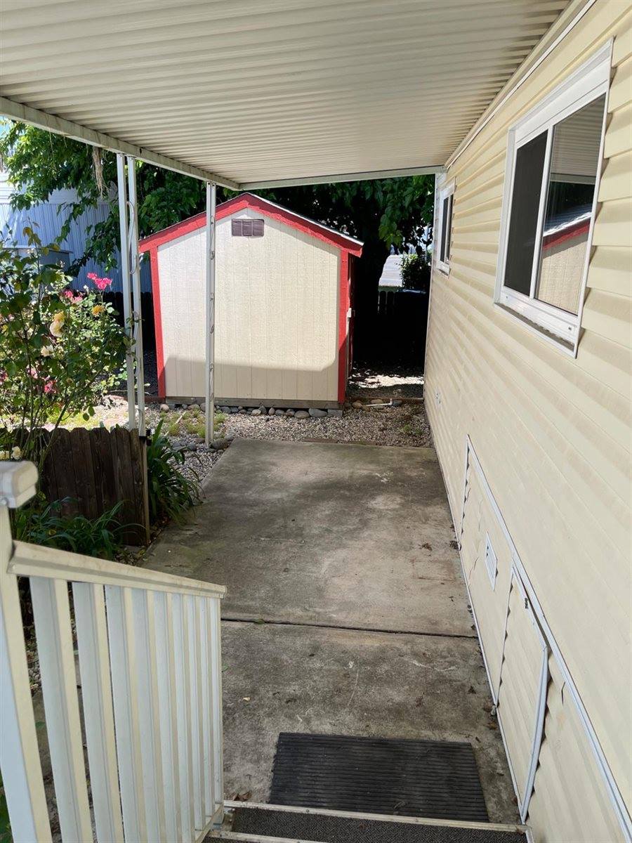 206 Whispering Pines Drive, Rancho Cordova, CA 95670
