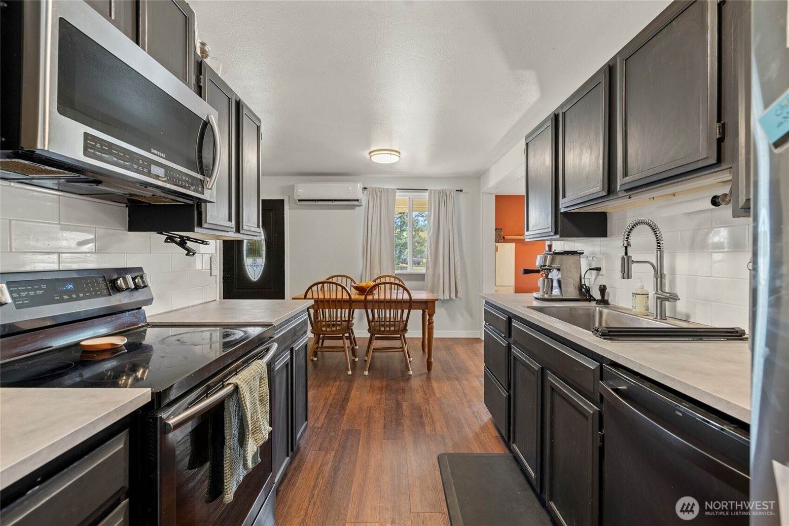 1405 South 27th Street, Mount Vernon, WA 98274