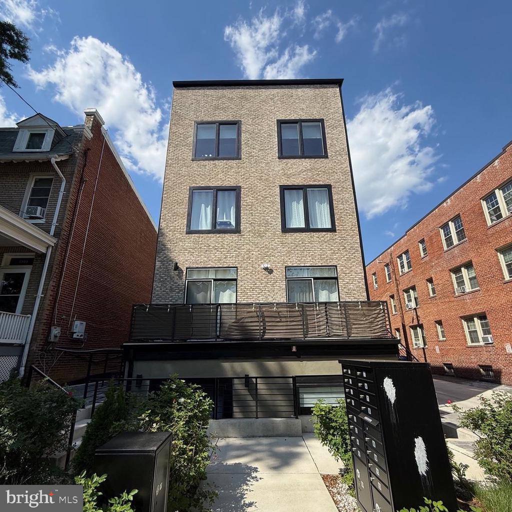 1307 Longfellow Street NW, Washington, DC 20011