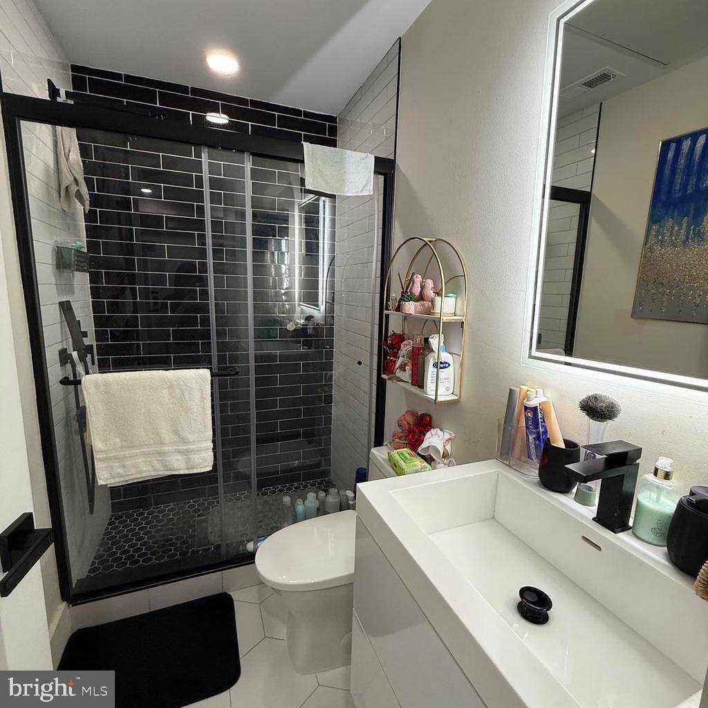 1307 Longfellow Street NW, Washington, DC 20011