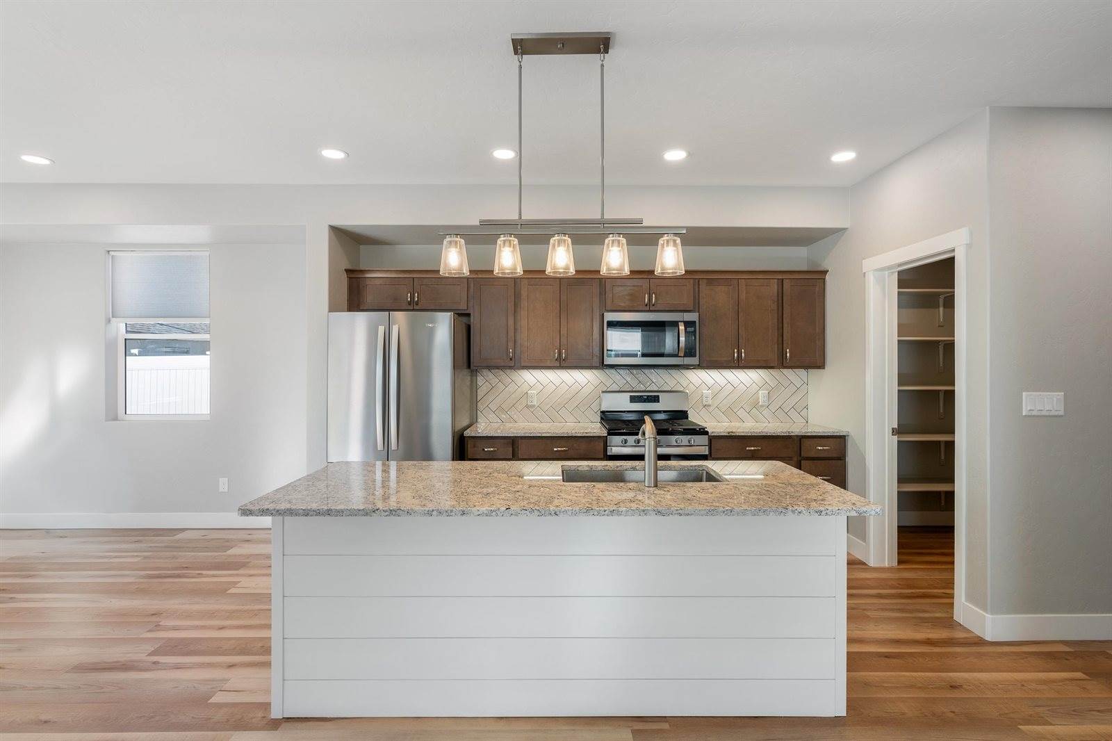 2453 Ross Road, Grand Junction, CO 81505