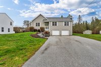 19 Deer Pond Lane, Bangor, ME 04401