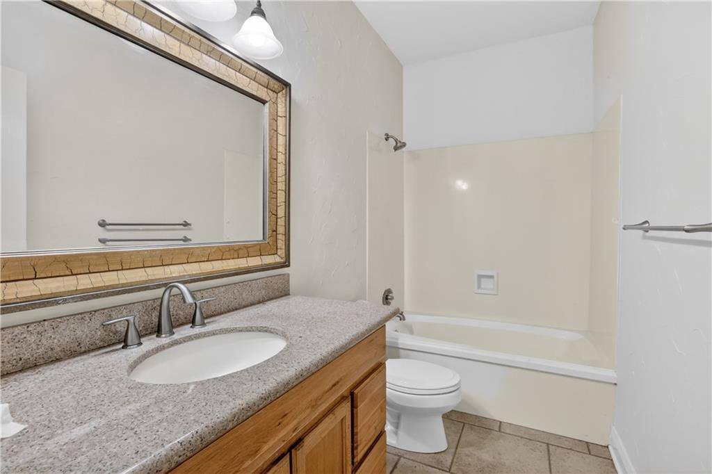 7134 Meadowbrook Drive, Mandeville, LA 70471