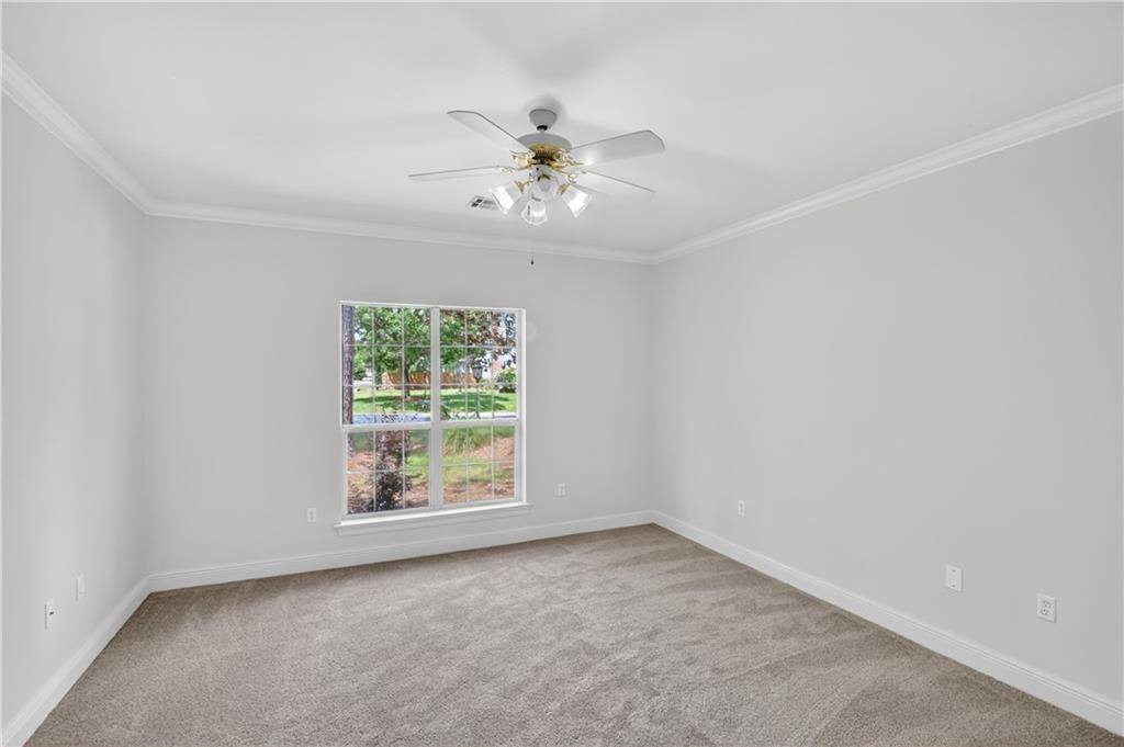 7134 Meadowbrook Drive, Mandeville, LA 70471