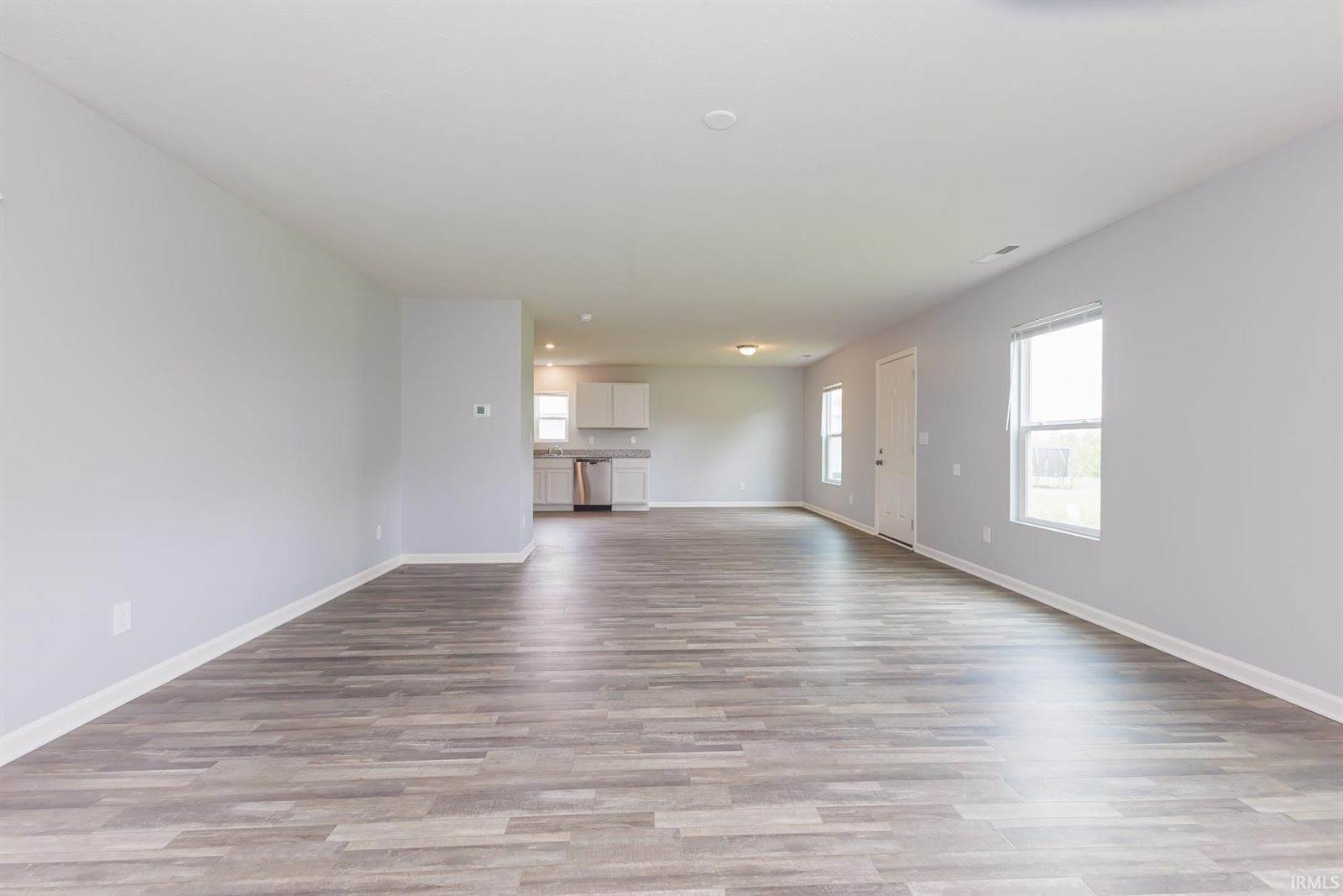 2612 W Kings Canyon Drive, Muncie, IN 47303
